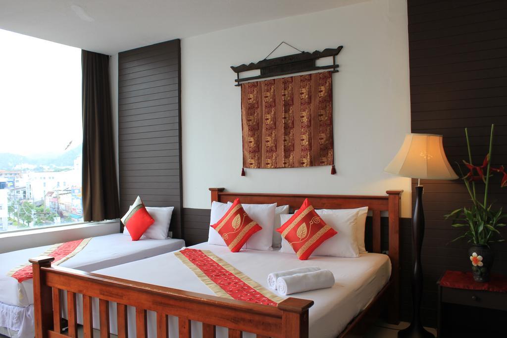 Mook Anda Hotel Phuket Екстериор снимка