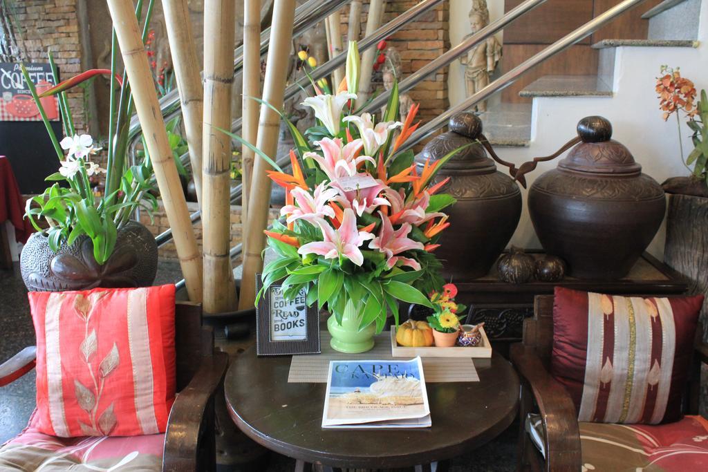 Mook Anda Hotel Phuket Екстериор снимка